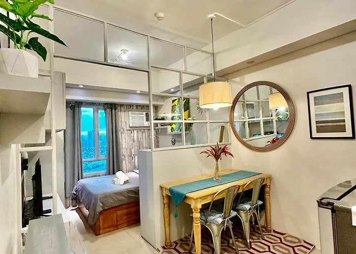 アパートホテル The Beacon Makati By Christine Ph Near Greenbelt Mall 3*