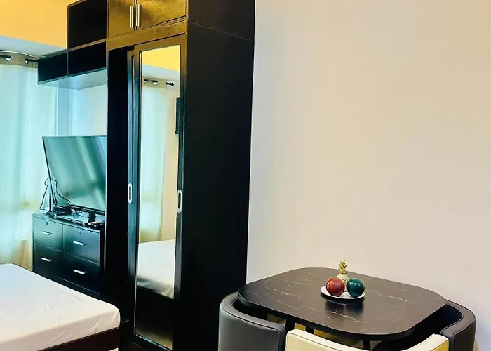 The Beacon Makati By Christine Ph Near Greenbelt Mall 3* マニラ市