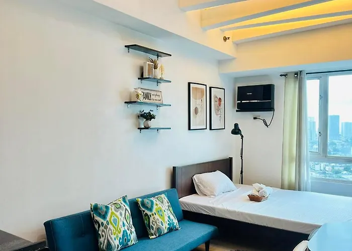 The Beacon Makati By Christine Ph Near Greenbelt Mall アパートホテル マニラ市